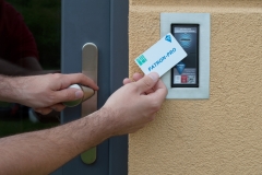 Otevírání dveří NFC kartou PATRON-PRO